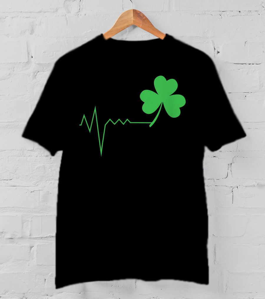 St. Patrick's Day Irish Nurse Ireland Shamrock Heartbeat T-Shirt