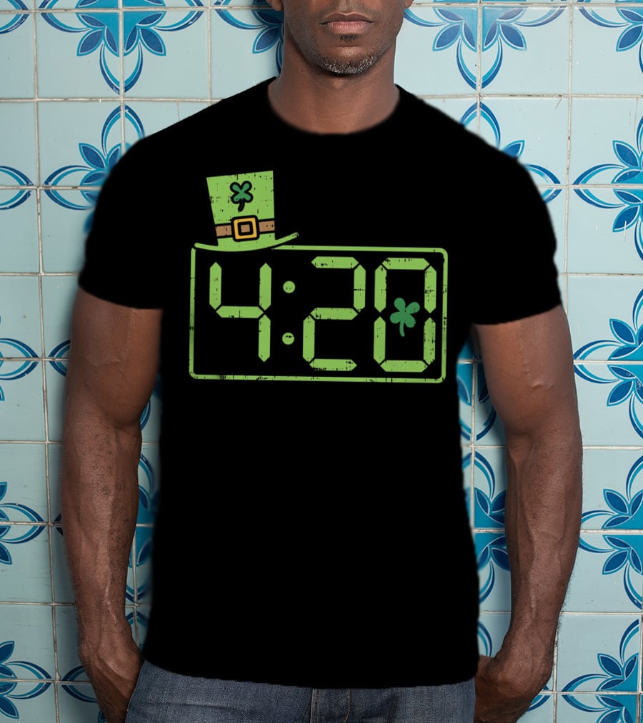 St Patricks Day 420 Clock With Leprechaun Hat And Shamrock T-Shirt