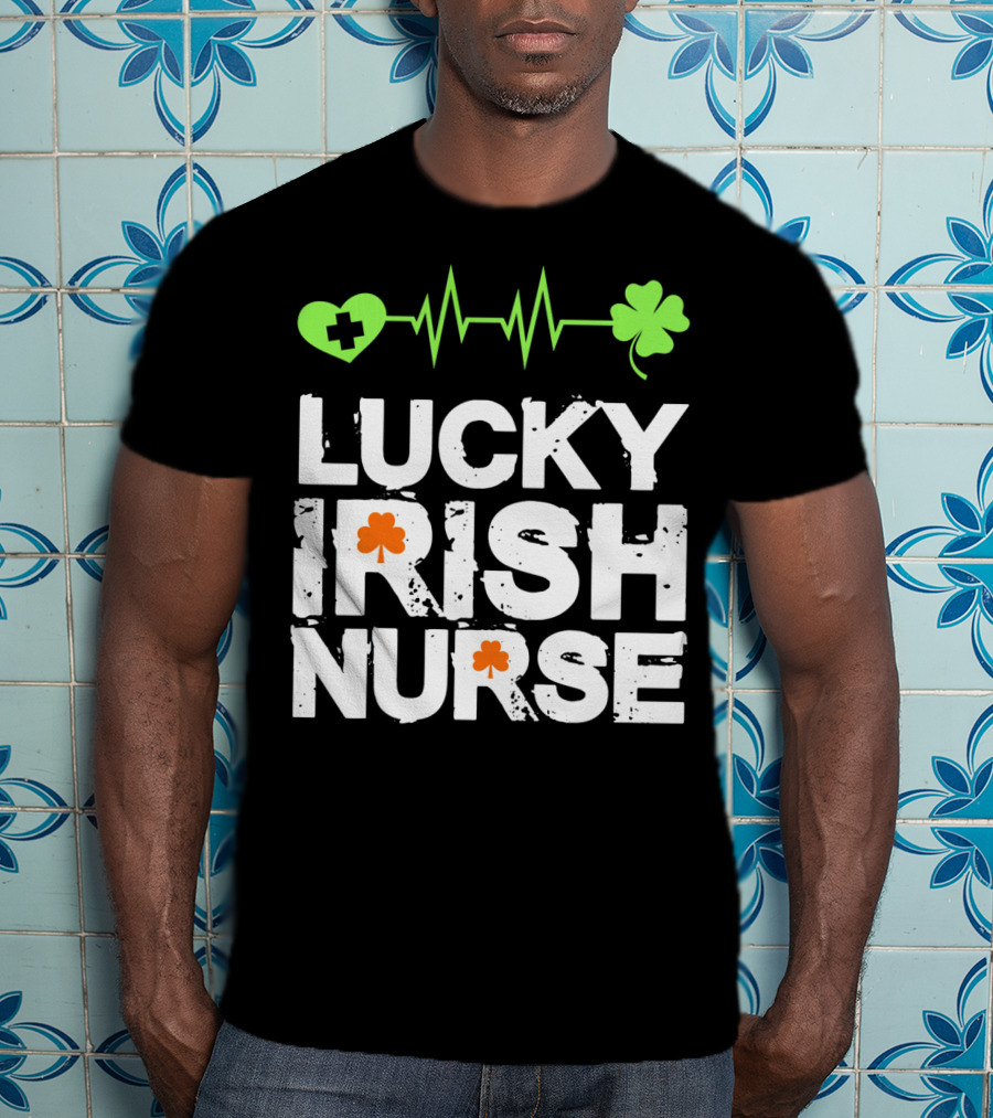 Lucky Irish Nurse St Patricks Day T-Shirt