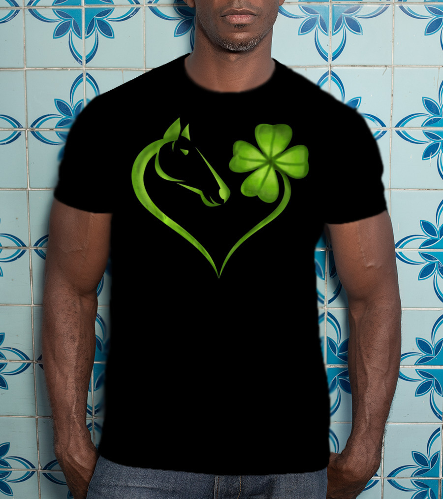 Horse Lucky Clover Heart Shape St. Patrick's Day T-Shirt