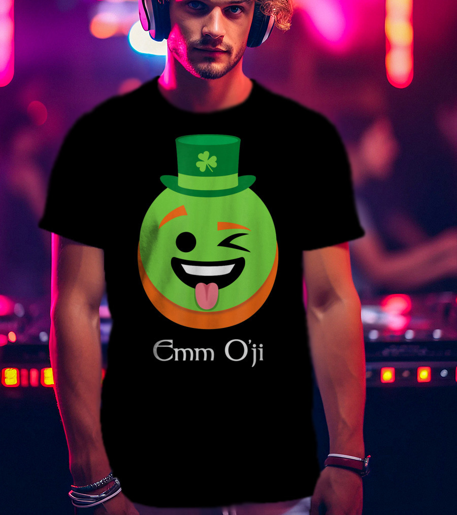 Emm O'ji Happy Saint Patricks Day Emoji Irish Fun T-Shirt