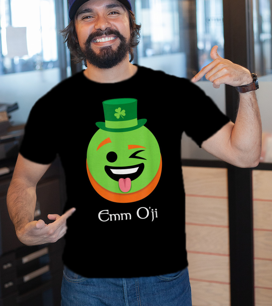 Emm O'ji Happy Saint Patricks Day Emoji Irish Fun T-Shirt