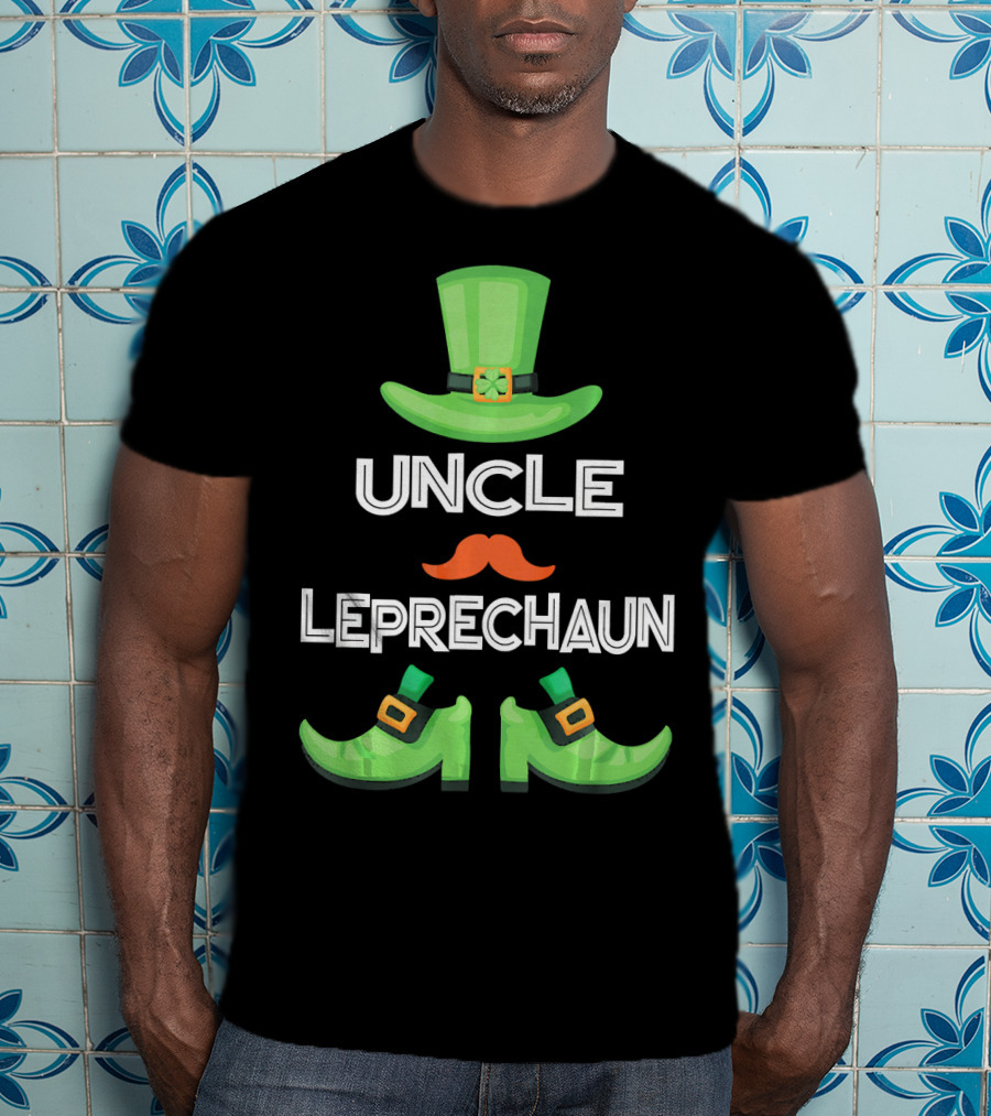 Uncle Leprechaun Green Hat And Shoes St. Patrick's Day Family Matching Group T-Shirt