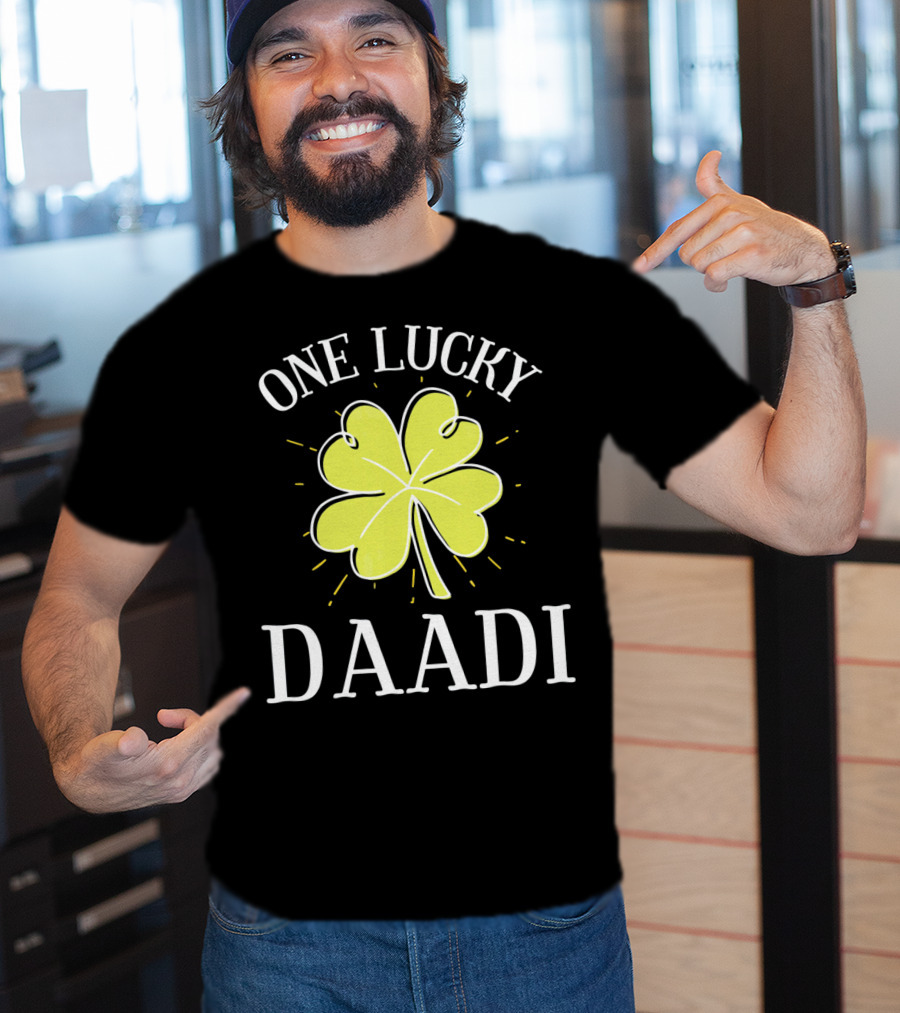 One Lucky Daadi Shamrock St. Patricks T-Shirt