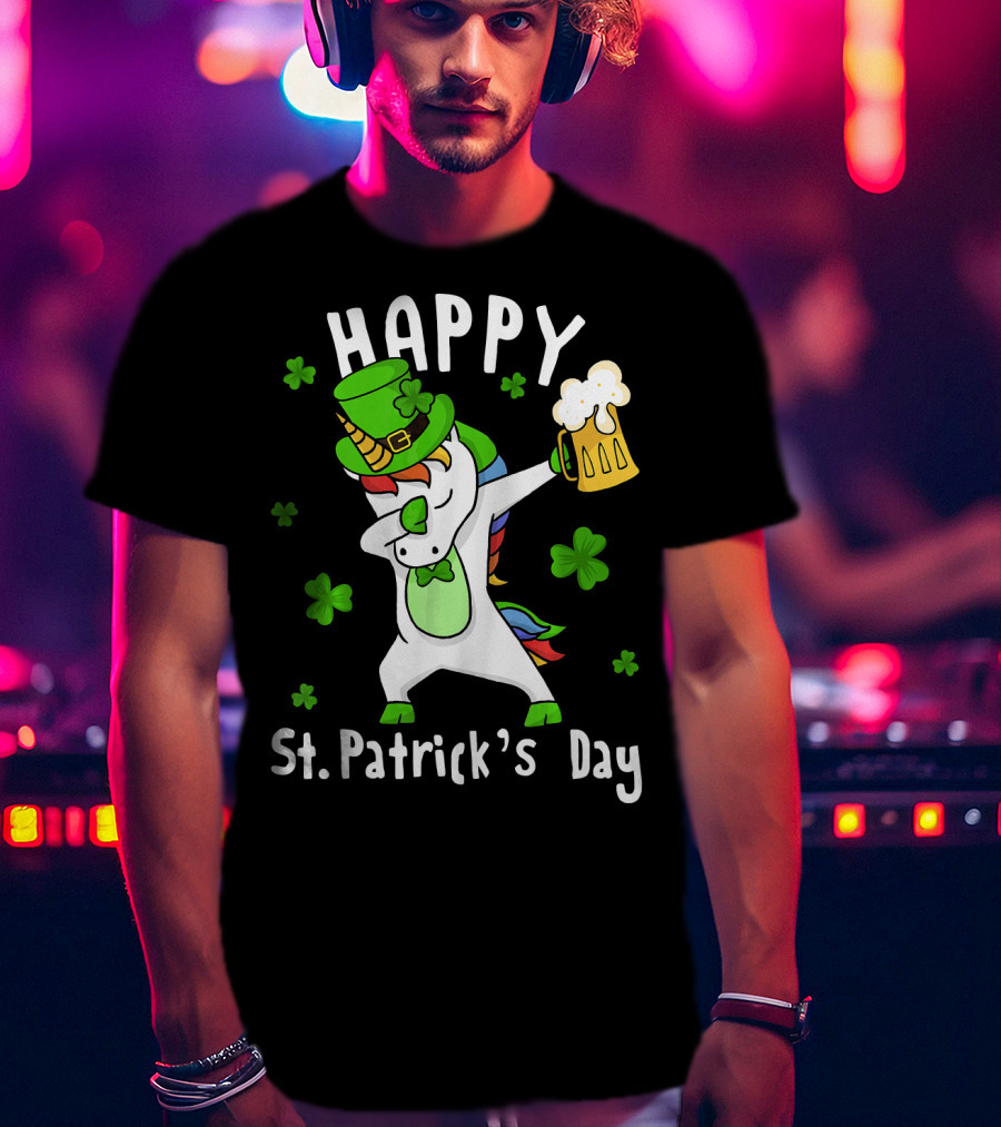 Happy St. Patrick's Day Dabbing Unicorn With Leprechaun Hat And Beer Mug T-Shirt