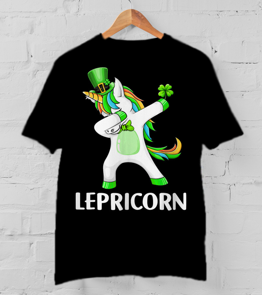 Lepricorn Dabbing Leprechaun Unicorn With Rainbow Mane And Green Hat T-Shirt