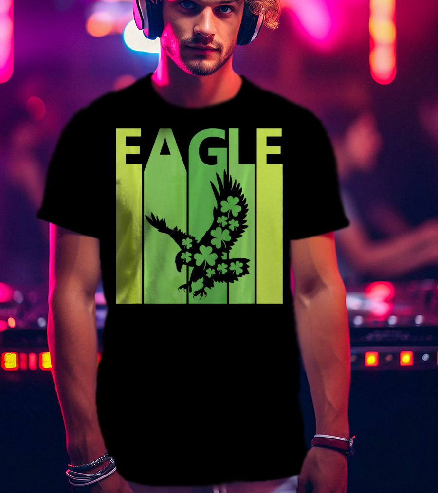 Lucky Irish Shamrock Eagle St Patricks Day T-Shirt