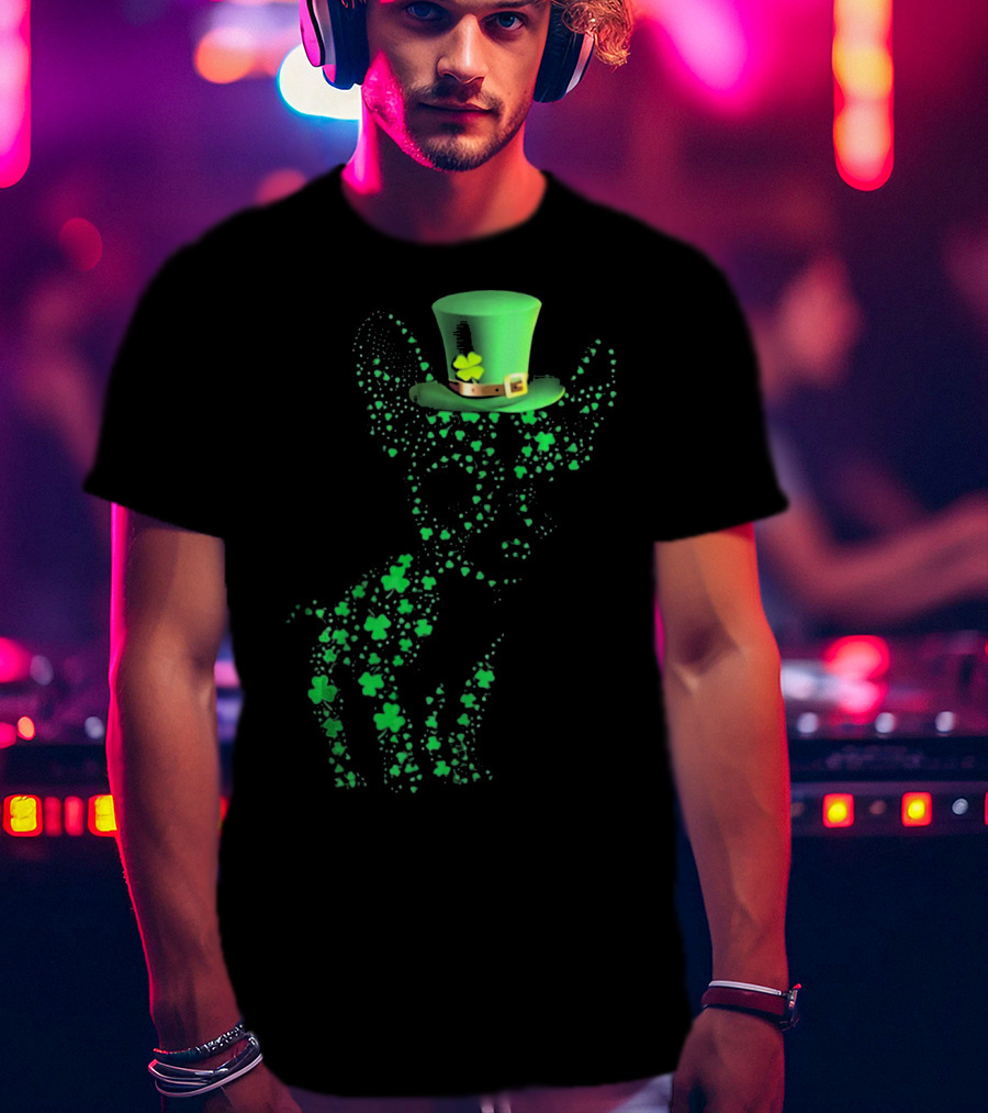 Happy St. Patrick's Day Chihuahua Lucky Shamrock Hat T-Shirt