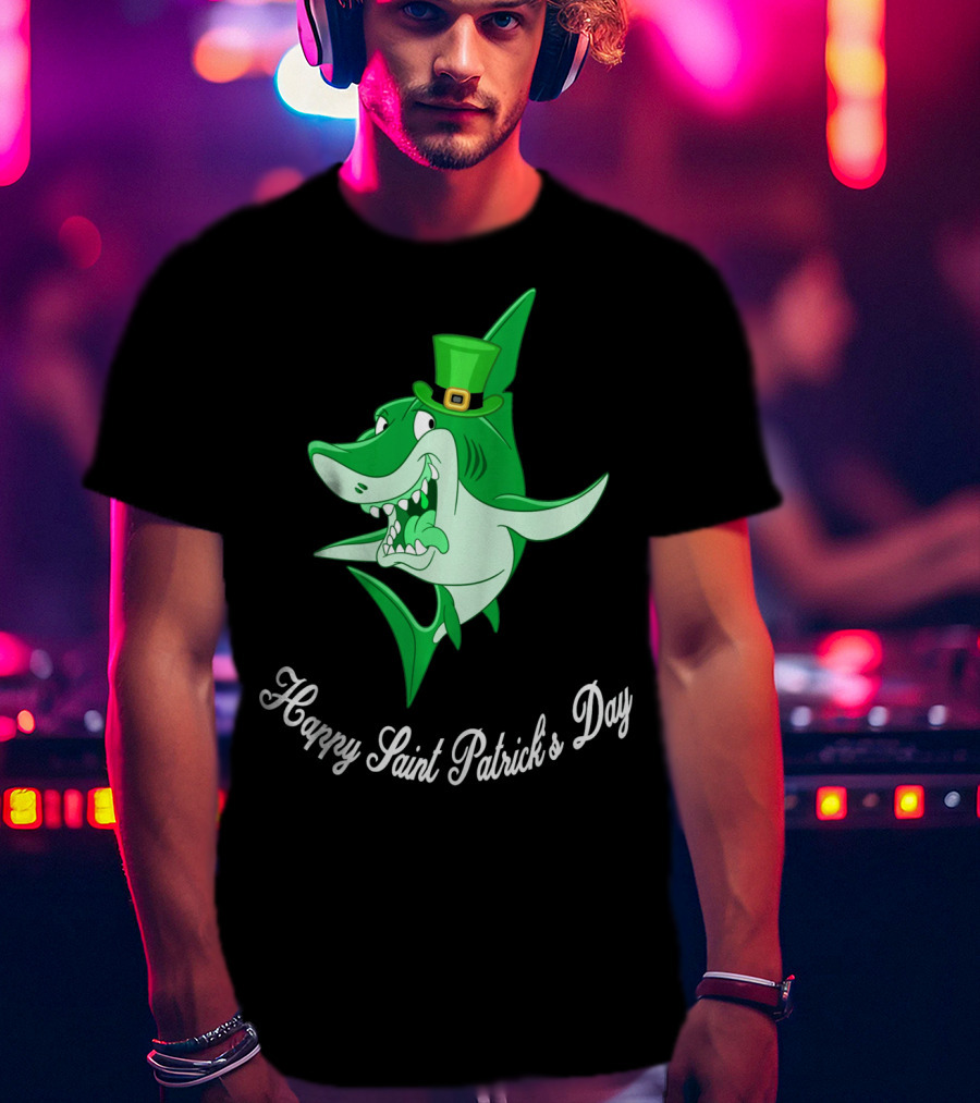 Happy Saint Patrick's Day Cute Shark Wearing Green Hat T-Shirt