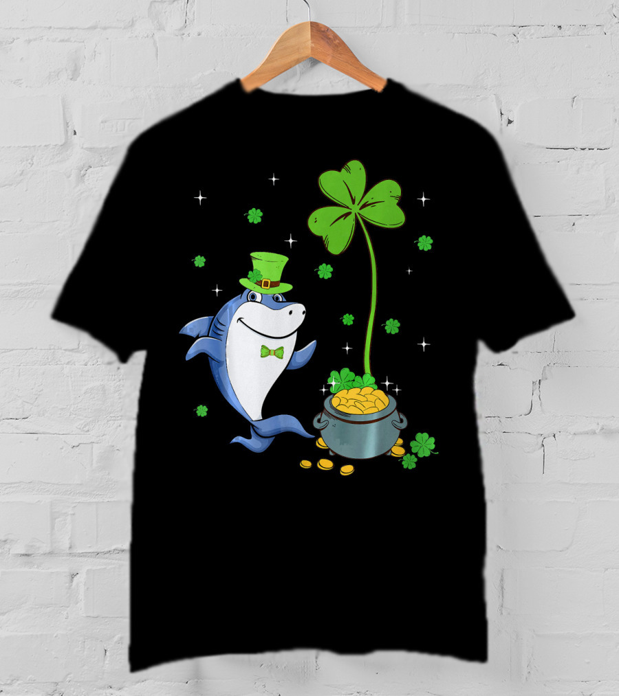 St Patricks Shamrock Leprechaun Shark With Pot Of Gold T-Shirt