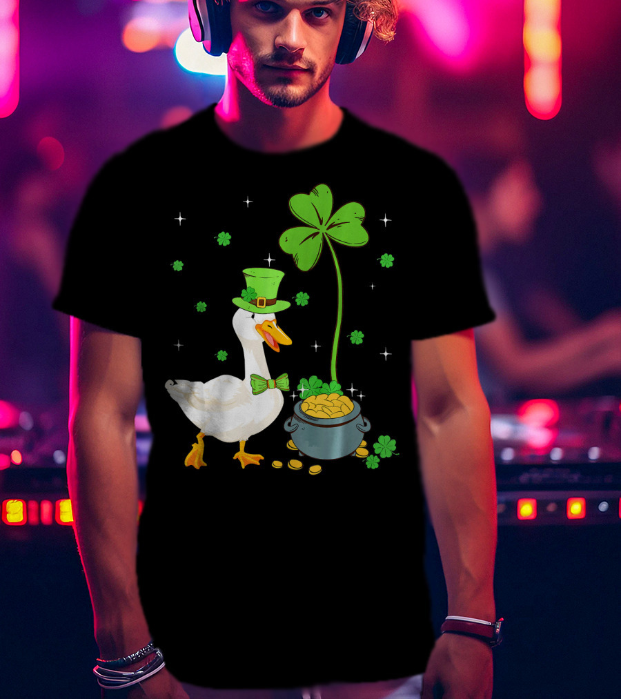 Shamrock Duck With Leprechaun Hat And Pot Of Gold T-Shirt