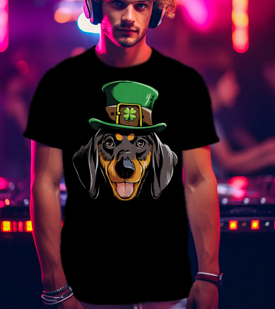 Dachshund Leprechaun St Patricks Hat Shamrock T-Shirt