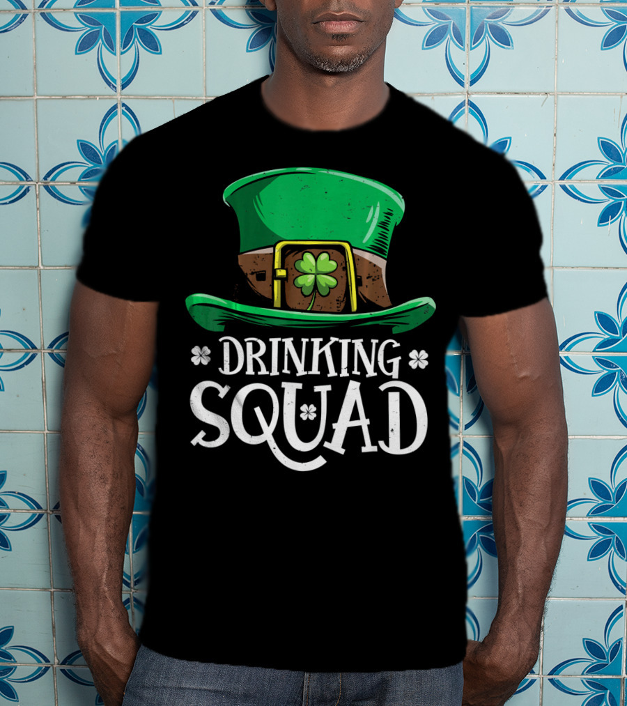 Leprechaun Drinking Squad St Pat Green Hat Clover St Patrick's Day T-Shirt