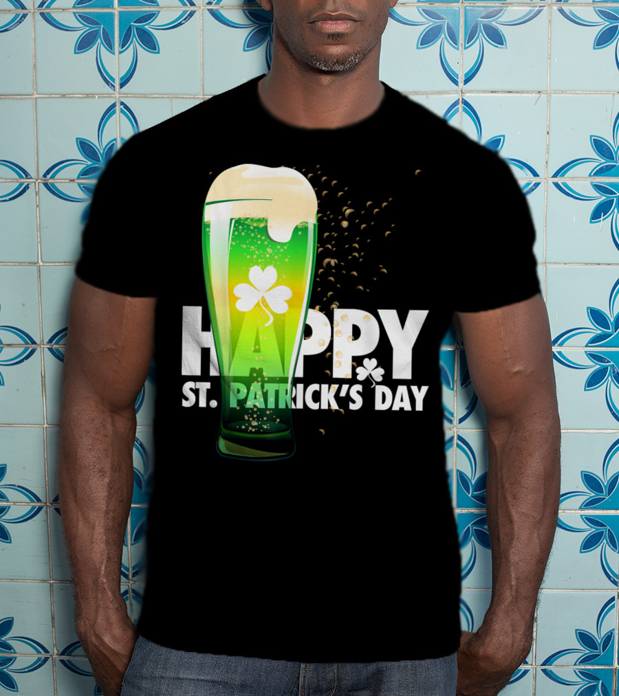 Happy St. Patrick's Day Irish Green Beer With Shamrock Bubbles T-Shirt
