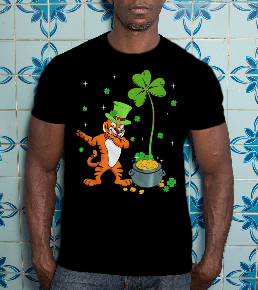 Shamrock Leprechaun Tiger St Patricks Gold Pot T-Shirt