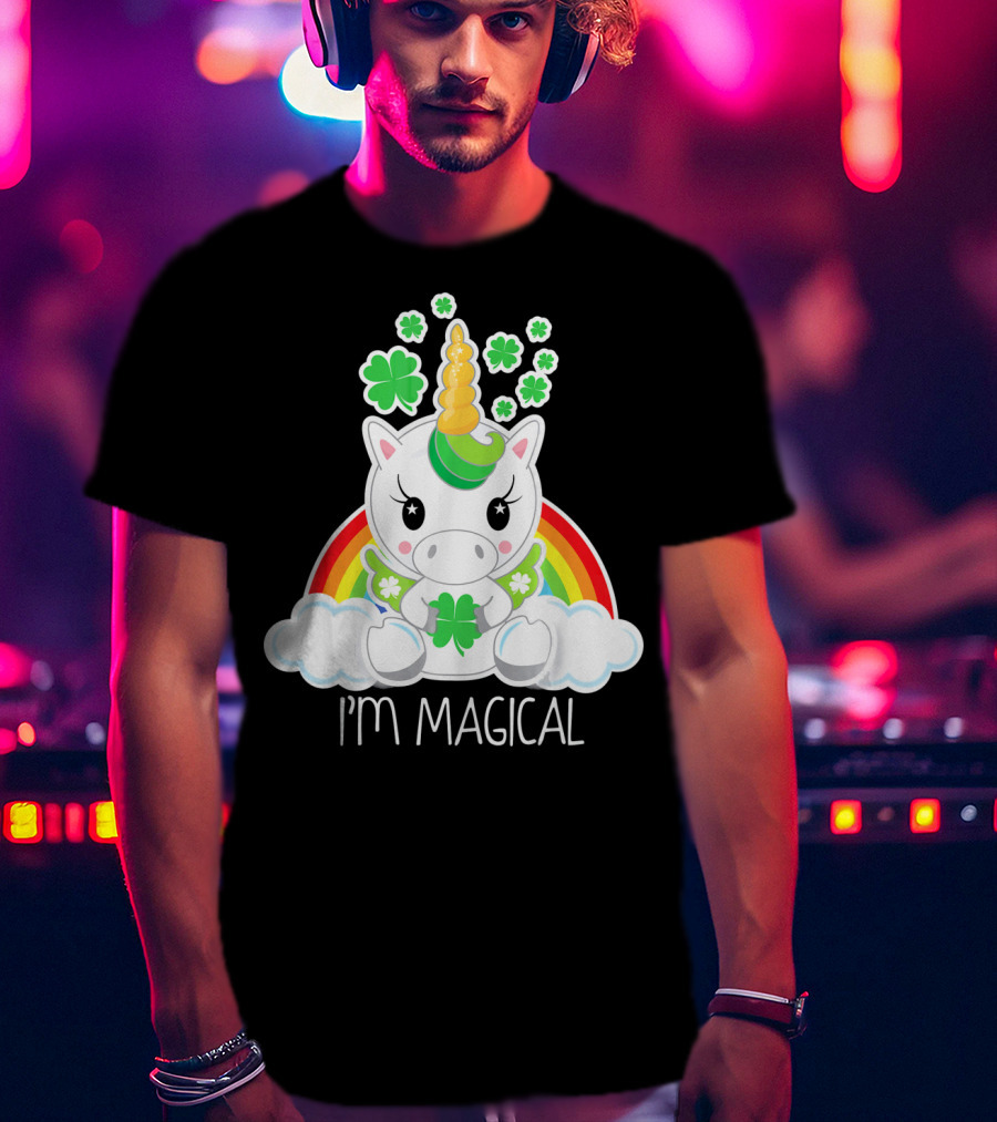 Girls Cute Unicorn I'm Magical Rainbow Clover T-Shirt