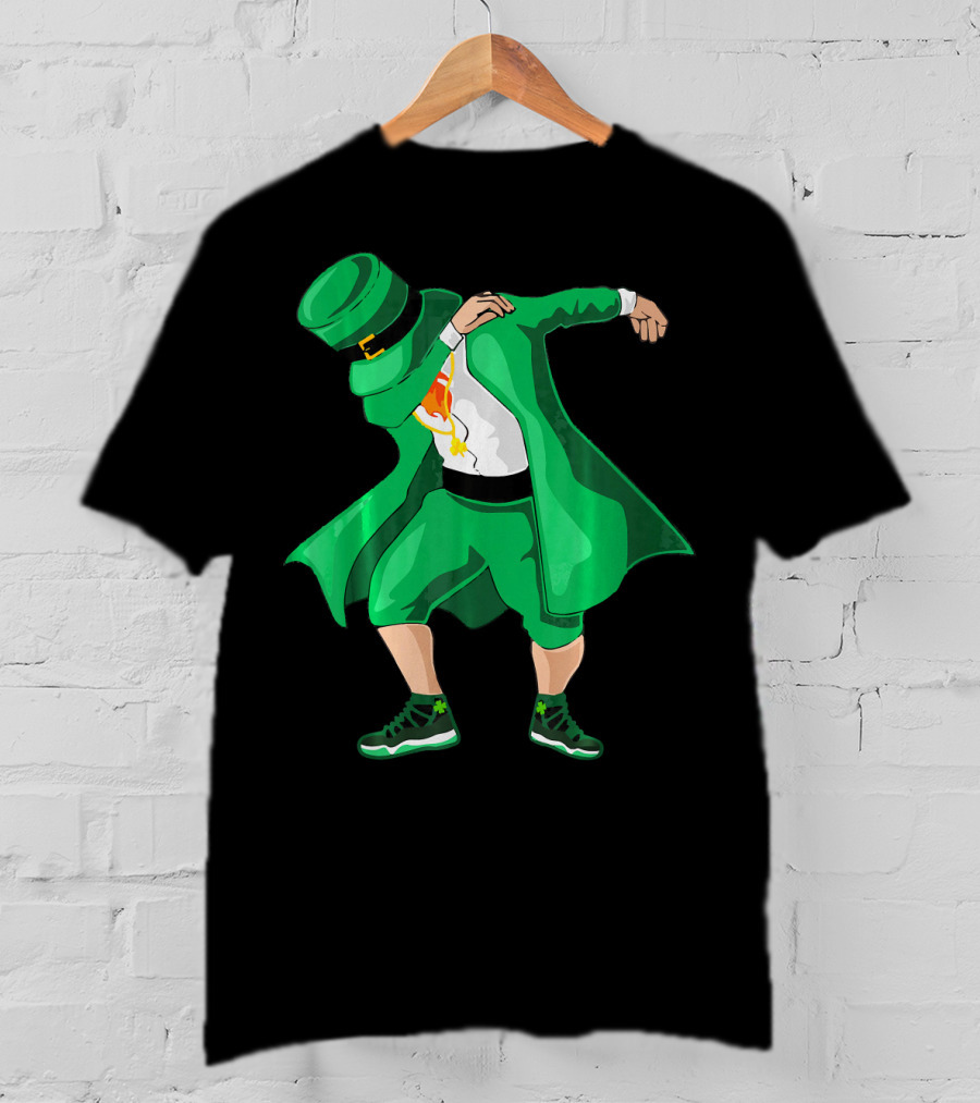 Dabbing Irish Leprechaun In Green Suit With Shamrock Shoes T-Shirt