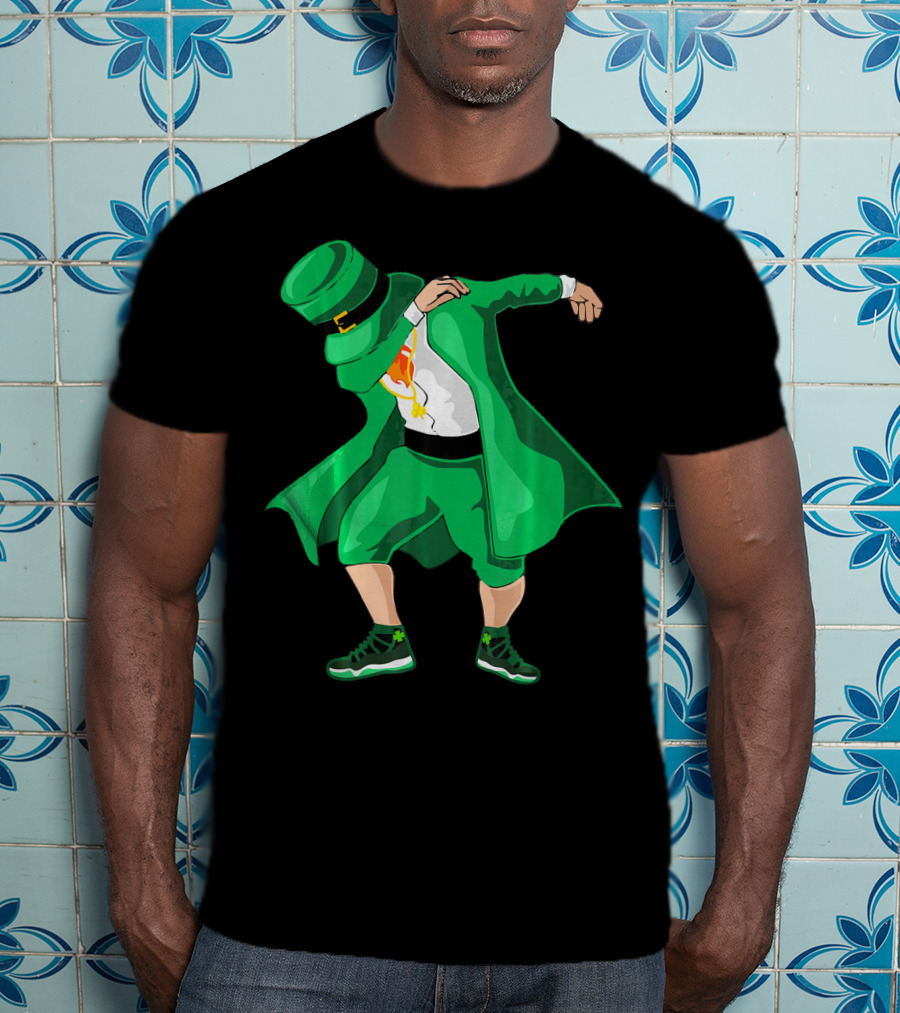 Dabbing Irish Leprechaun In Green Suit With Shamrock Shoes T-Shirt