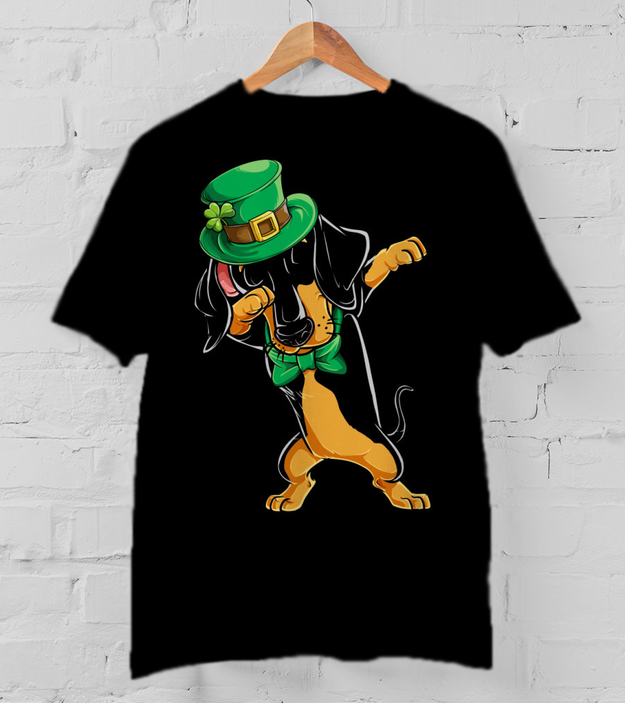 St. Patrick's Day Dabbing Dachshund With Green Hat And Bowtie T-Shirt