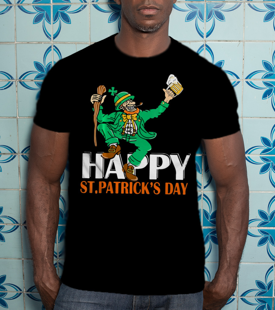 Happy St. Patrick's Day Green Celebrating Beer And Shamrock T-Shirt