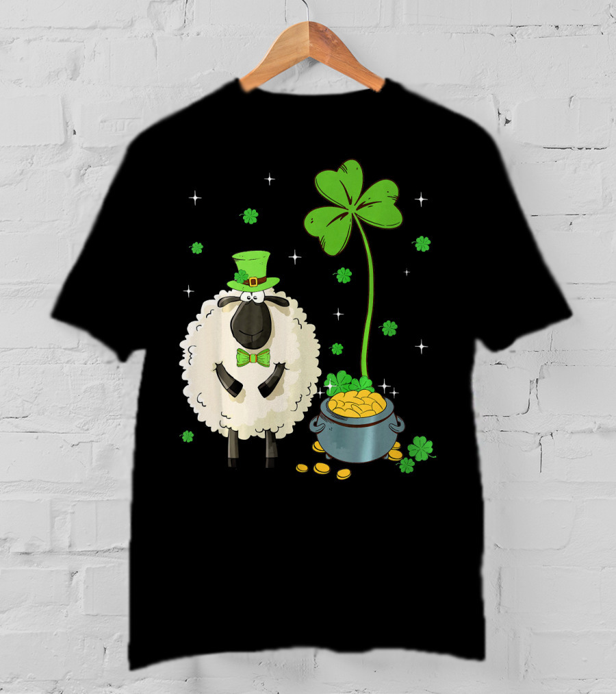 Shamrock Leprechaun Sheep With Pot Of Gold And Clover For St Patricks Day T-Shirt
