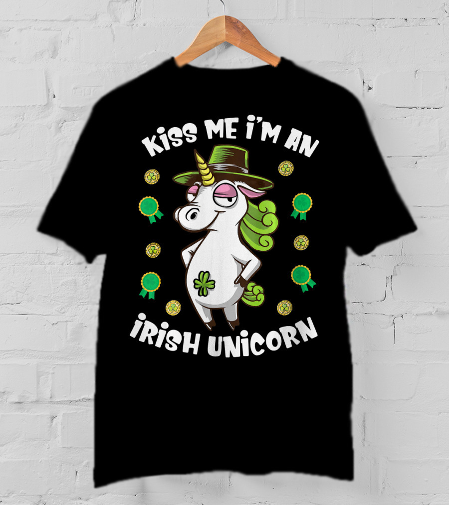Kiss Me I'm An Irish Unicorn Shamrocks And Gold T-Shirt