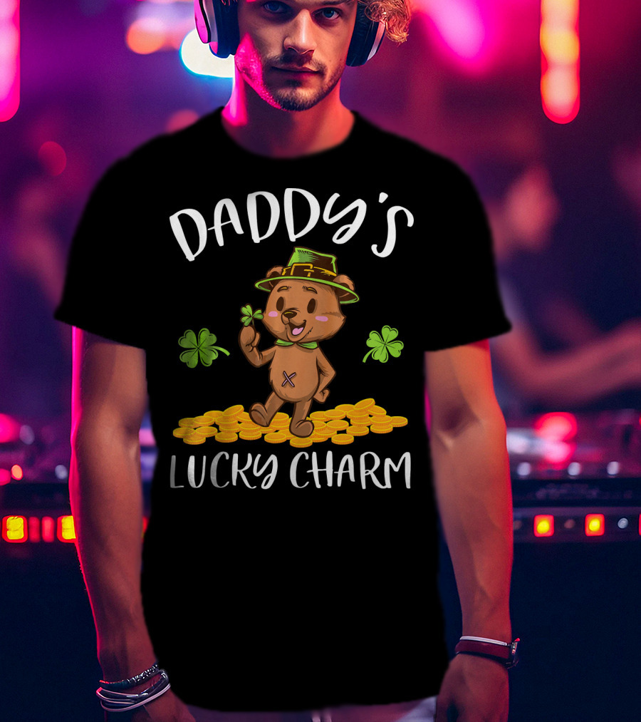 Daddy's Lucky Charm Leprechaun Bear Shamrock And Gold Coins T-Shirt