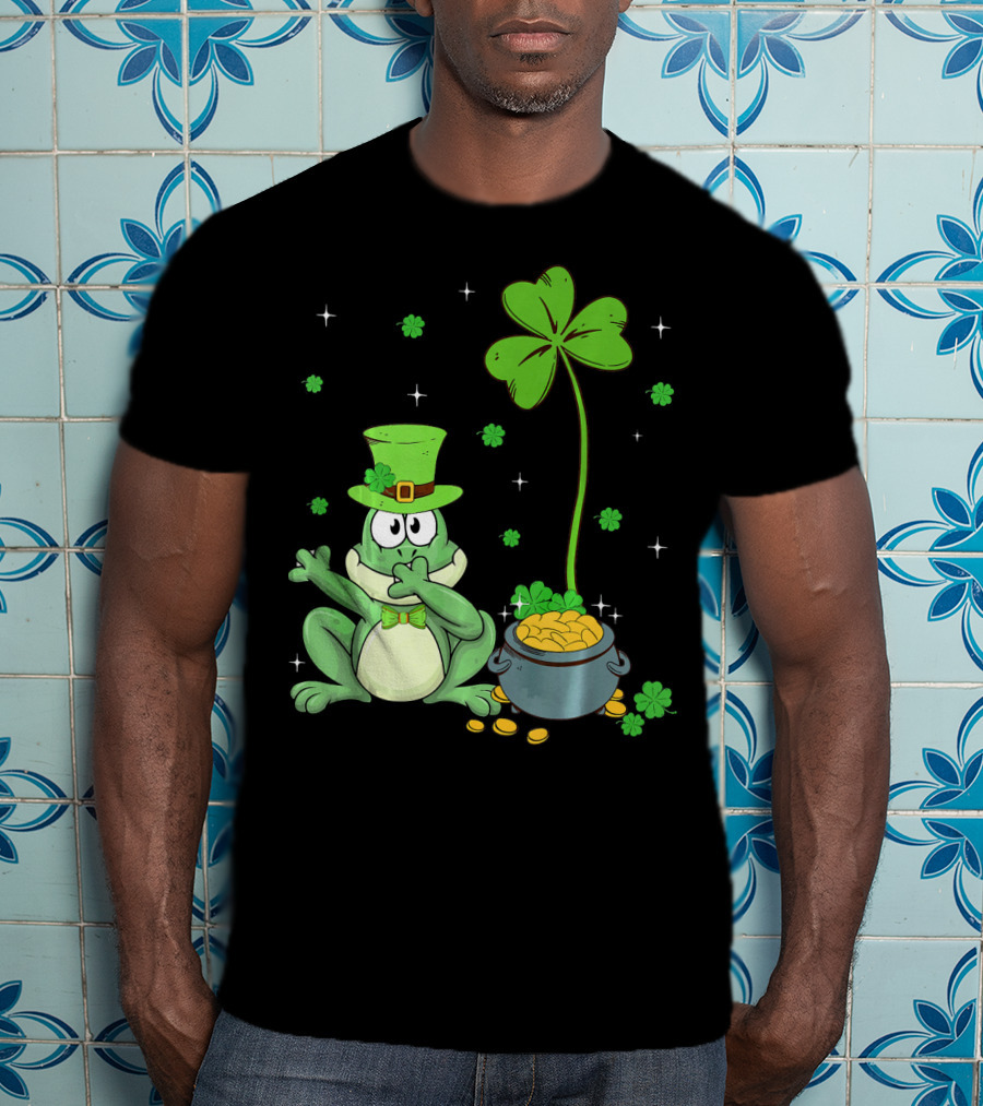 Shamrock Leprechaun Frog With Pot Of Gold And Clover Hat T-Shirt