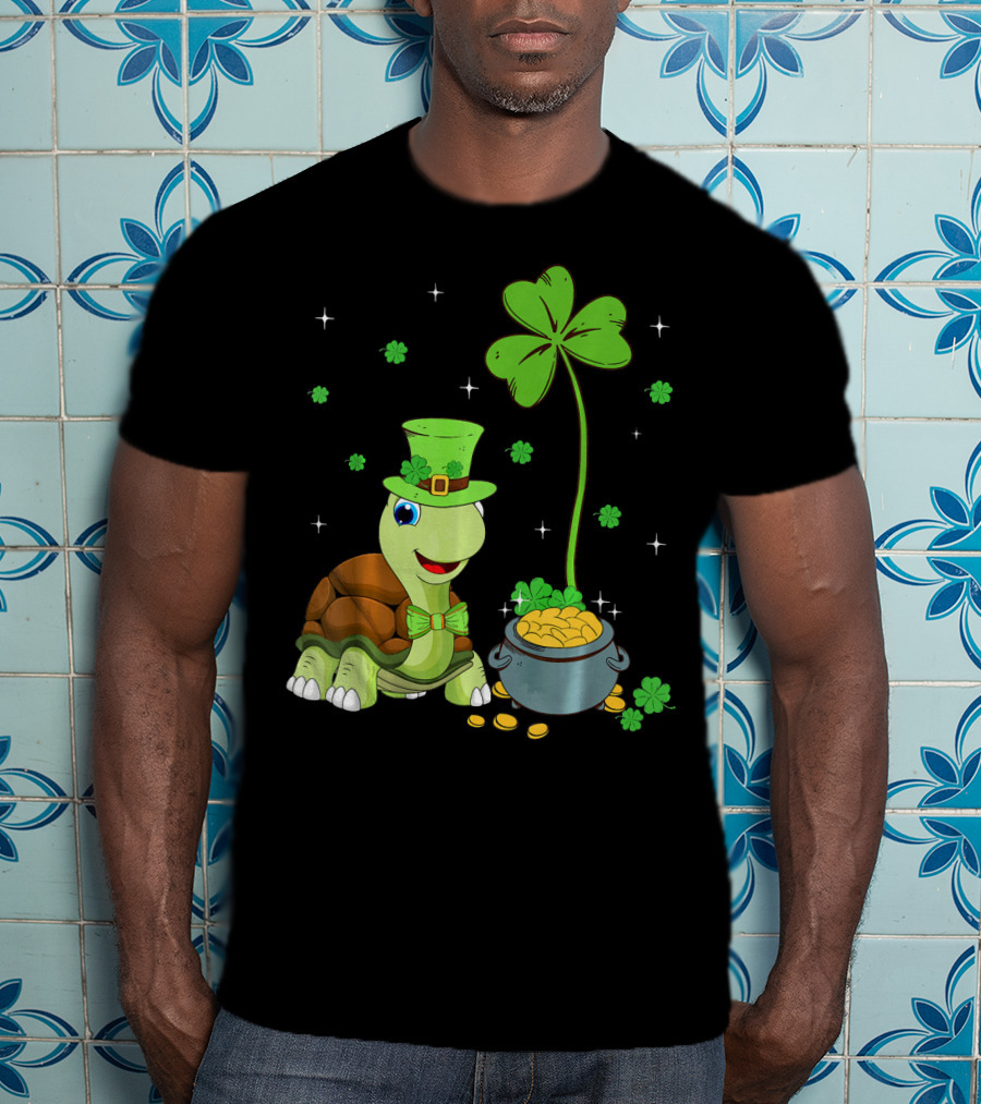 Shamrock Turtle With Leprechaun Hat And Pot Of Gold St Patricks T-Shirt