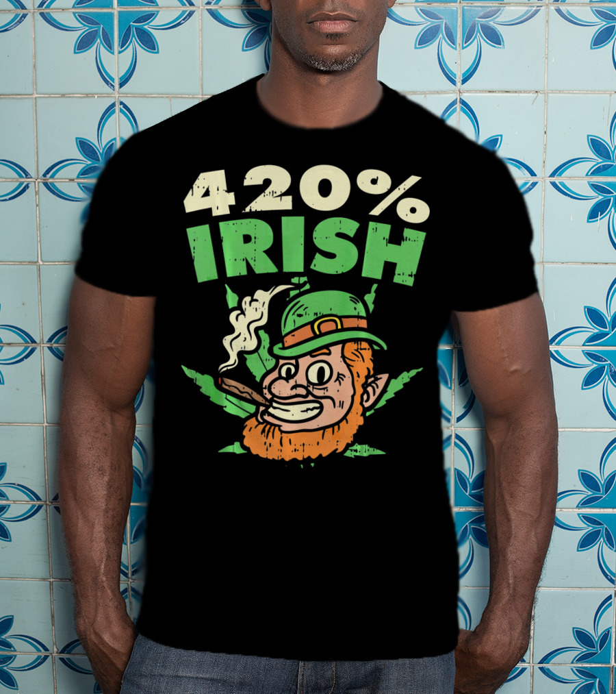 Funny St Patricks Day 420% Irish Weed Smoking Leprechaun T-Shirt