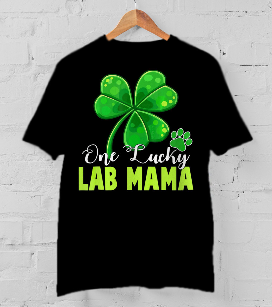 One Lucky Lab Mama Shamrock Paw Prints T-Shirt