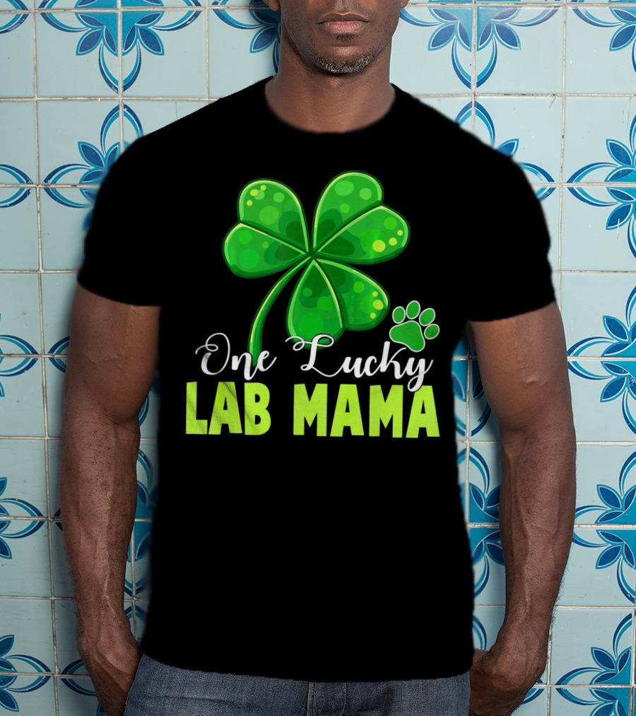 One Lucky Lab Mama Shamrock Paw Prints T-Shirt