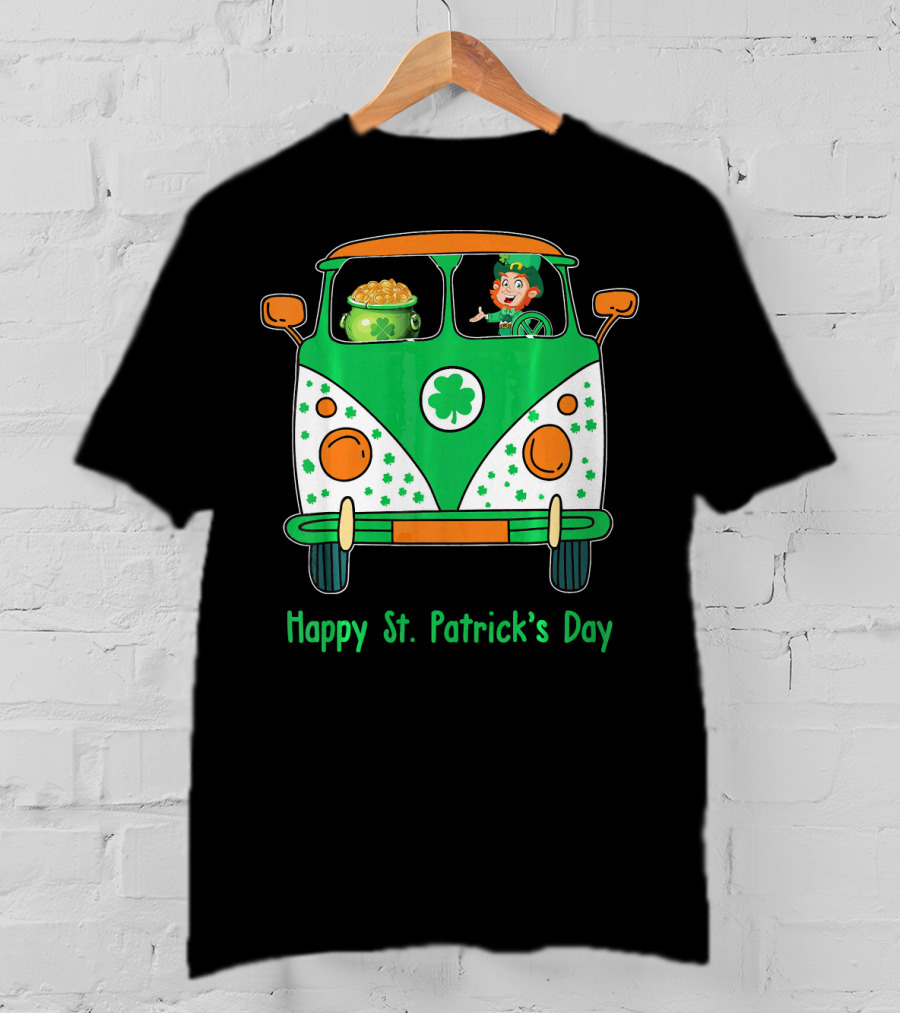 Happy St. Patrick's Day Leprechaun Gold Pot Hippie Car T-Shirt