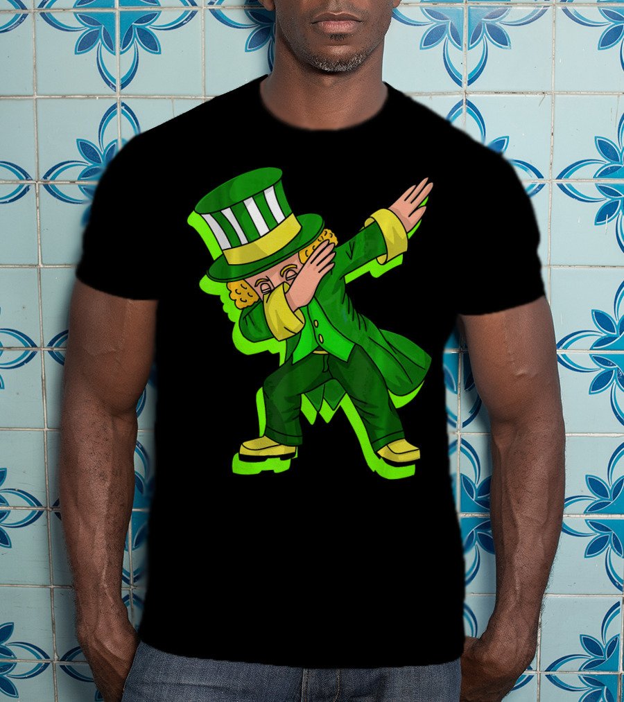 Dabbing Leprechaun With Green Shadow Cut Hat And Coat T-Shirt