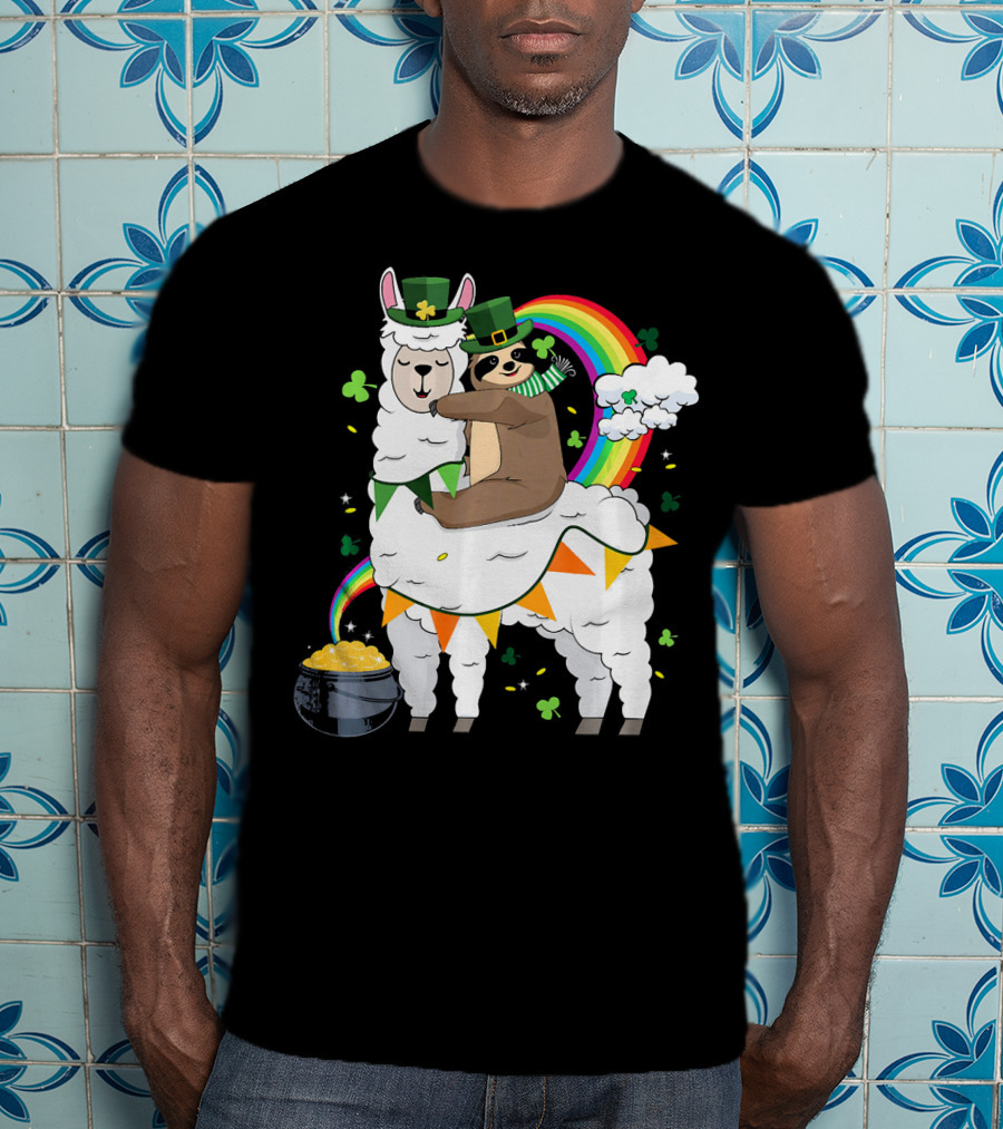 St. Patrick's Day Sloth Leprechaun With Rainbow And Gold On Llama T-Shirt