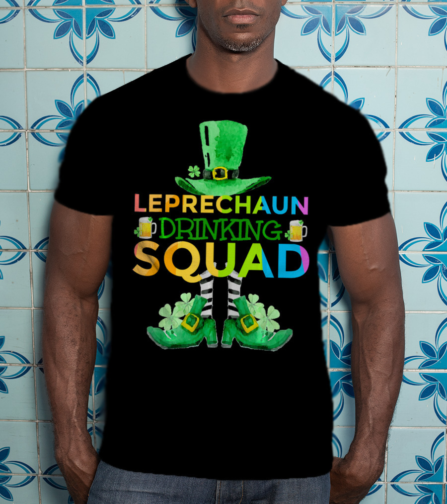 Leprechaun Drinking Squad Beer Rainbow Hat Clover Stripes T-Shirt