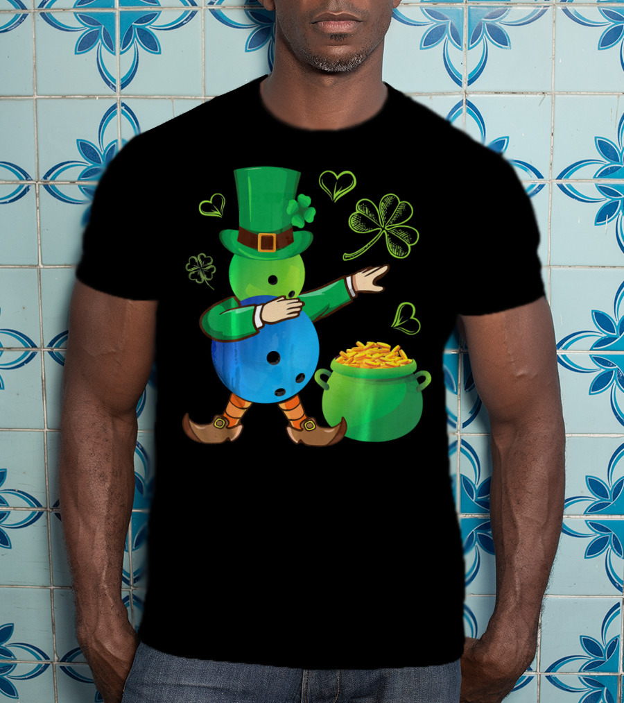 Pooling Leprechaun Dabbing With Gold Pot And Shamrocks T-Shirt