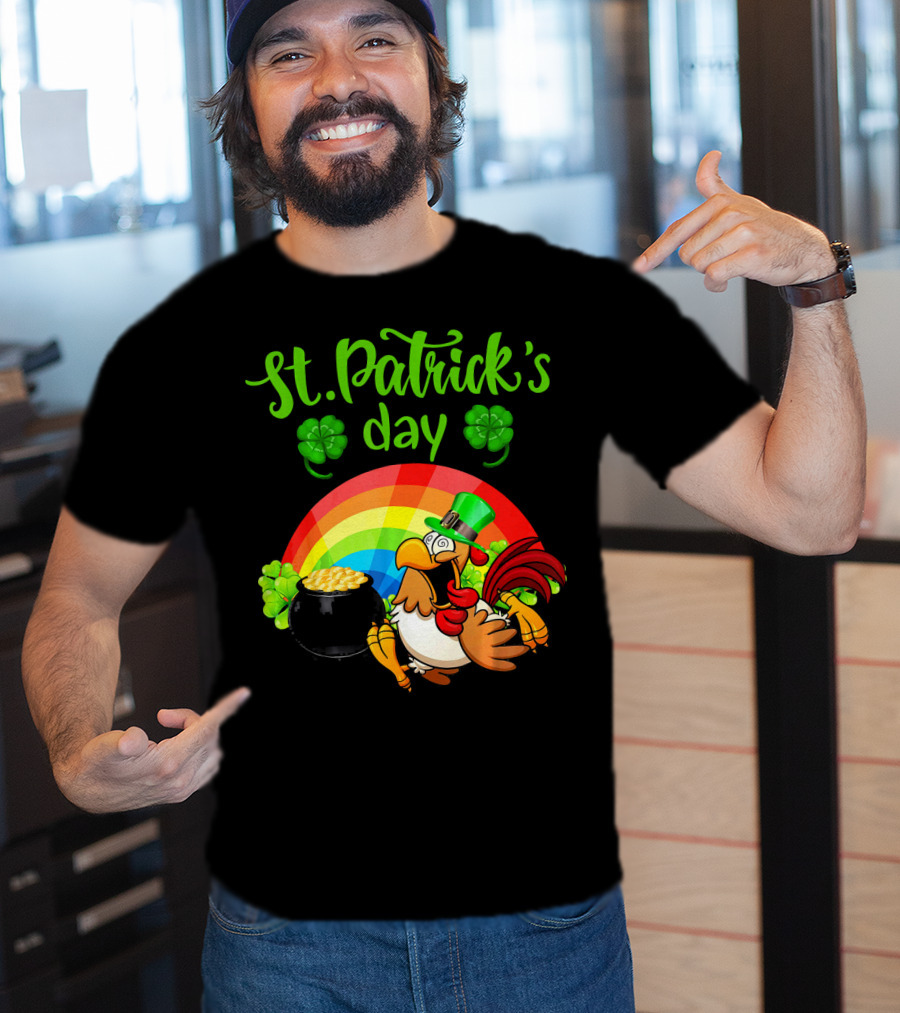 St. Patrick's Day Leprechaun Chicken With Rainbow And Pot Of Gold T-Shirt