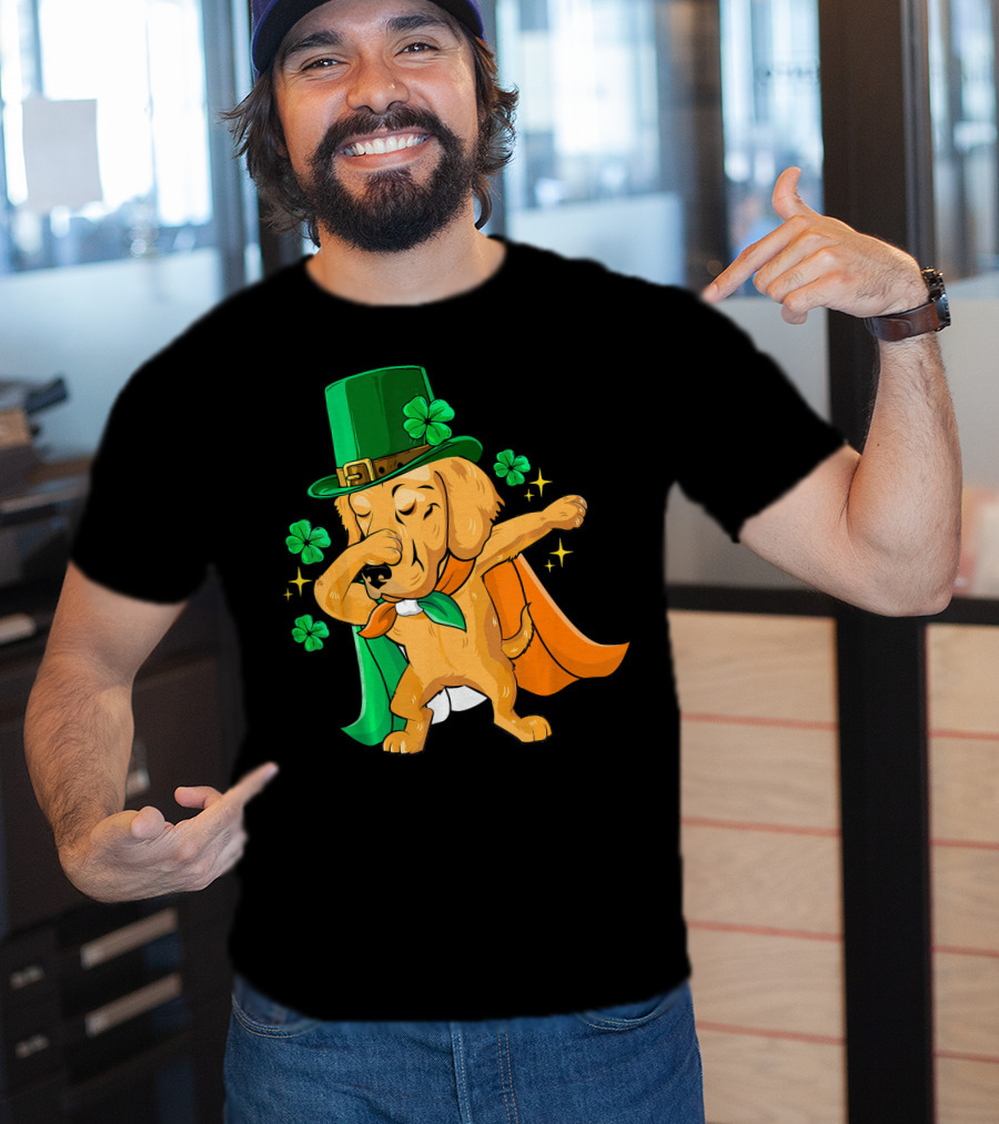 Golden Retriever Dabbing In Leprechaun Hat With Shamrock Cape T-Shirt