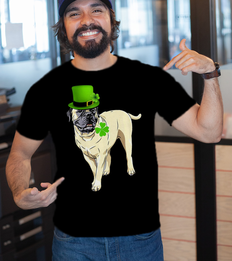 St Patricks Day BullMastiff Dog Irish Shamrock Hat T-Shirt