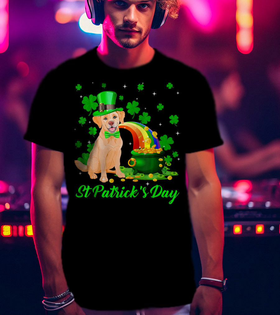 St Patrick's Day Leprechaun Golden Retriever T-Shirt