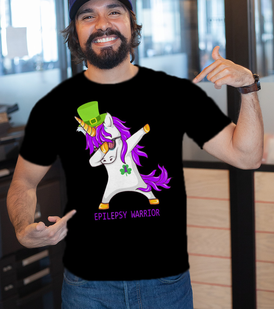 Unicorn Epilepsy Warrior Dabbing With Green Hat And Shamrock T-Shirt