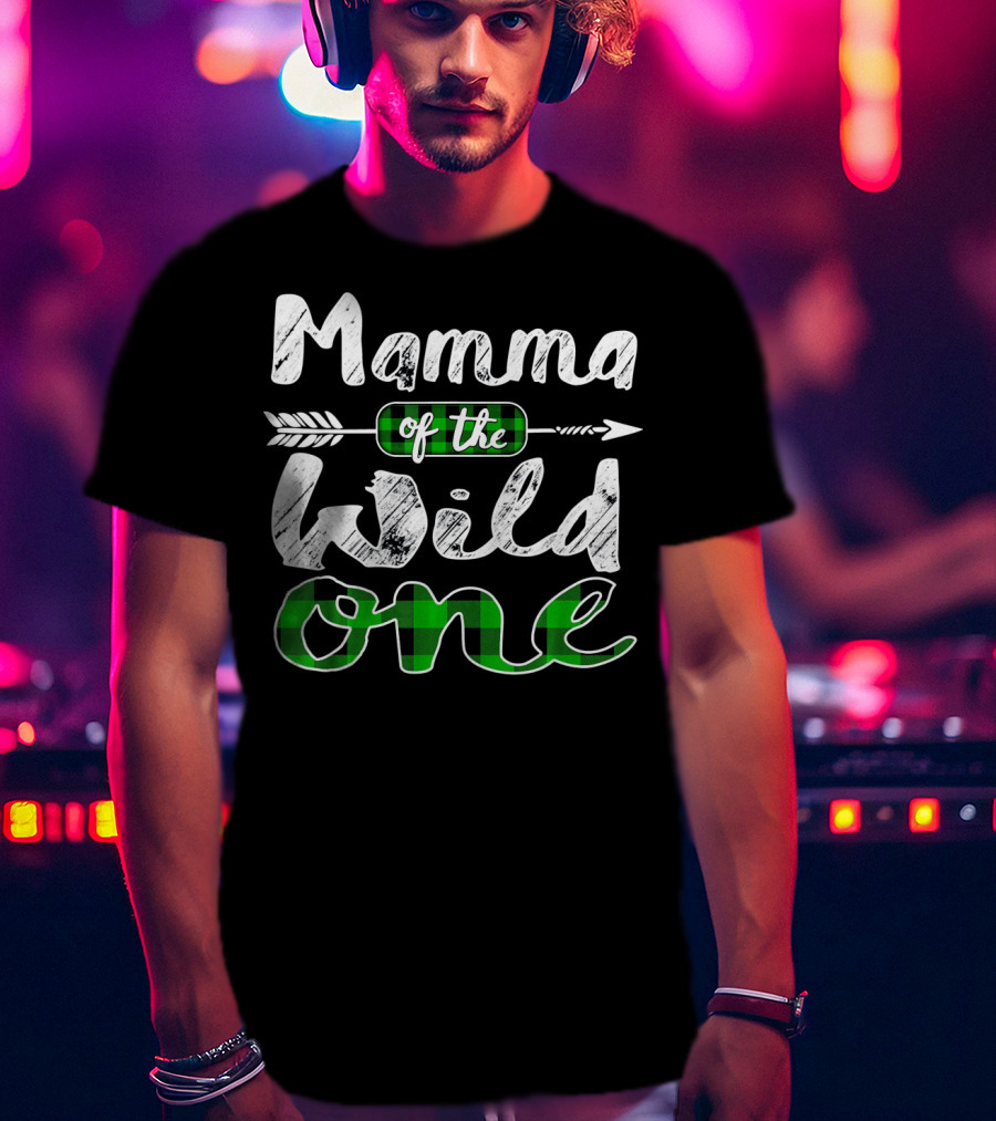 Mamma Of The Wild One Arrow Plaid T-Shirt
