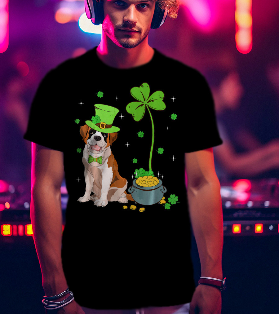 Shamrock Leprechaun Saint Bernard St Patrick's Day Dog Pot Of Gold T-Shirt