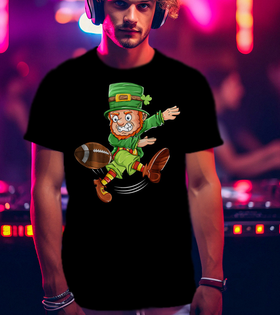 Leprechaun Rugby Kick St Patricks Day Coach Fun T-Shirt
