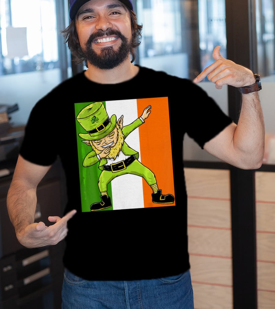 Irish Flag Dabbing Leprechaun St Patrick's Day T-Shirt