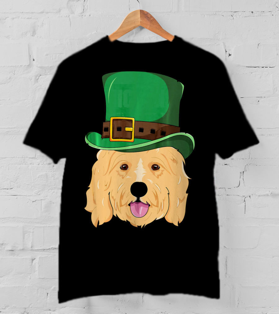 Golden Doodle St. Patrick's Day With Green Leprechaun Hat T-Shirt