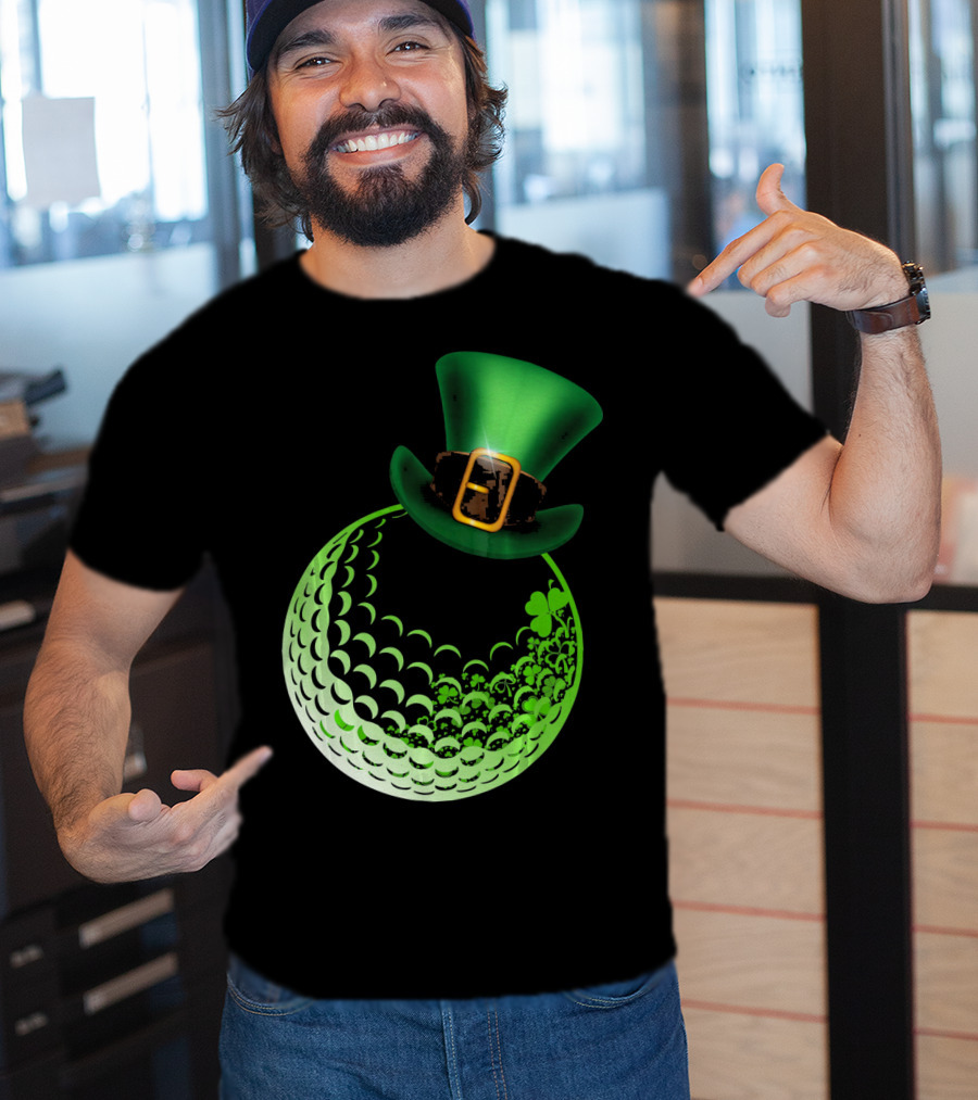 Shamrock Golf Ball With Leprechaun Hat St Patrick's Day Fun T-Shirt