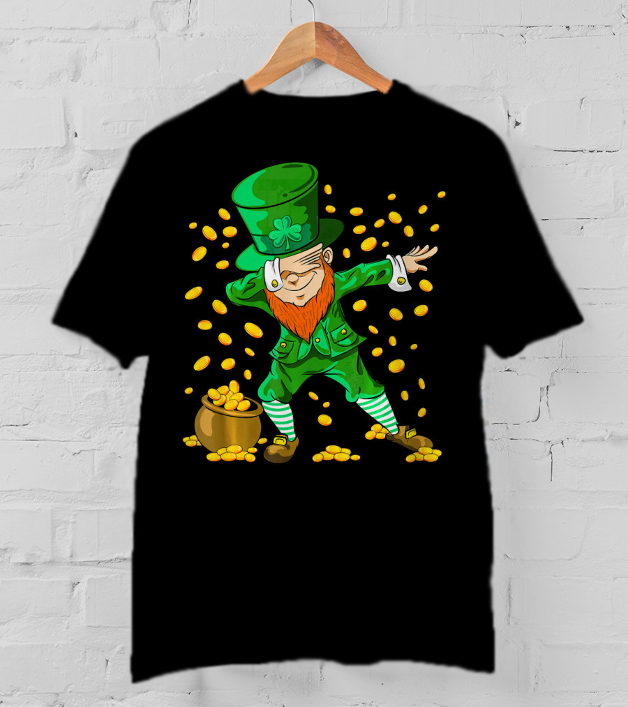 Dabbing Leprechaun With Gold Coins For St Patrick's Day T-Shirt