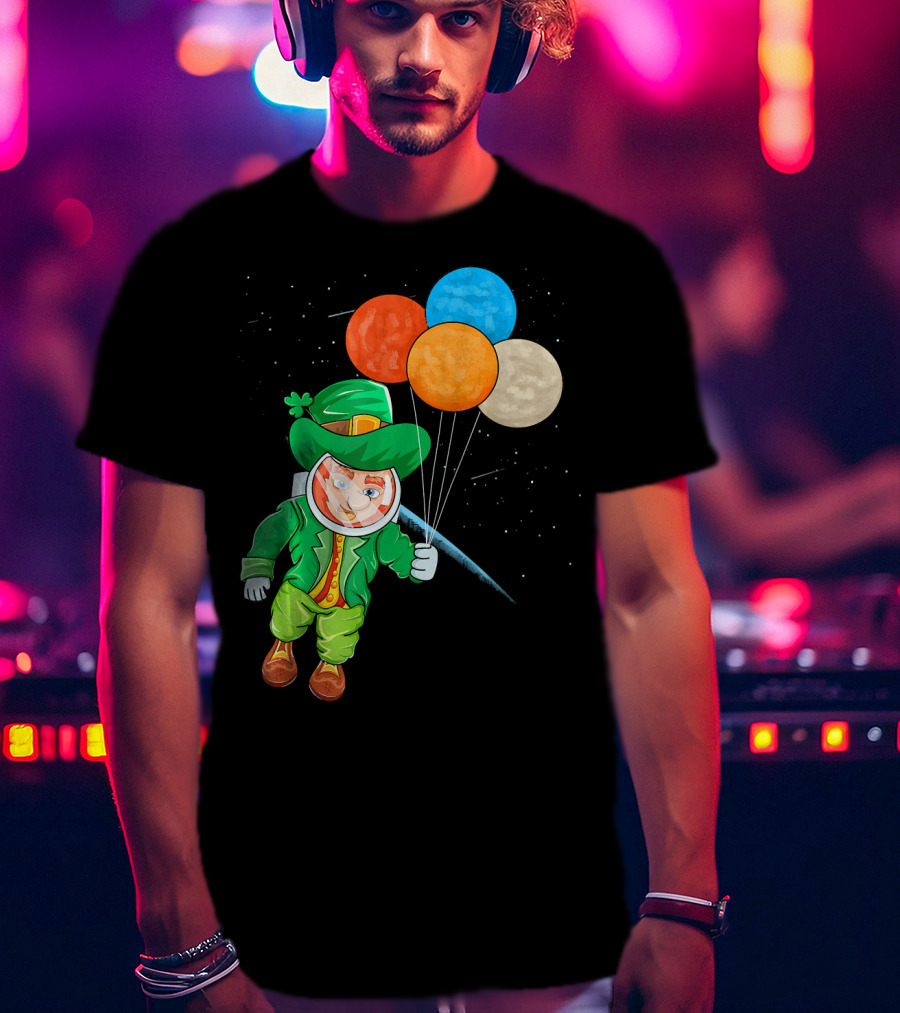 Leprechaun In Space St Patrick's Day Astronaut With Colorful Balloons T-Shirt